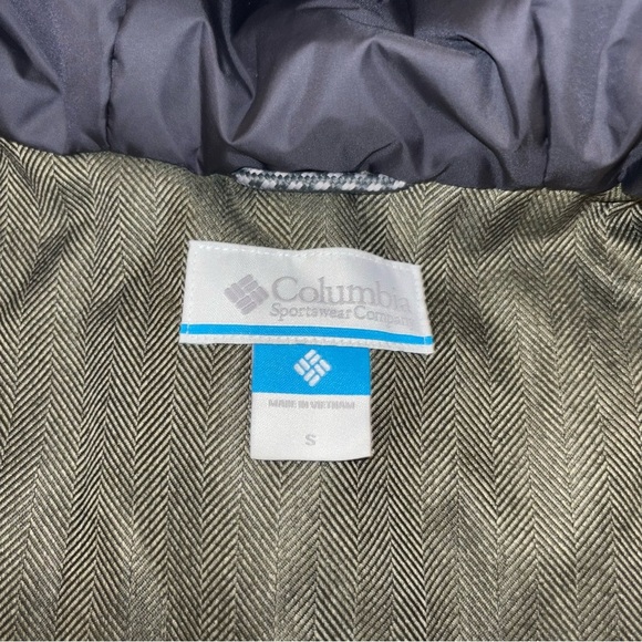 Columbia Women's Olive Parka NWT - Picture 10 of 11